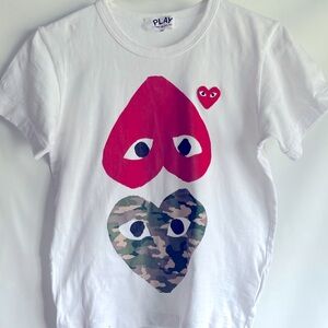 Comme des Garçons PLAY tee medium